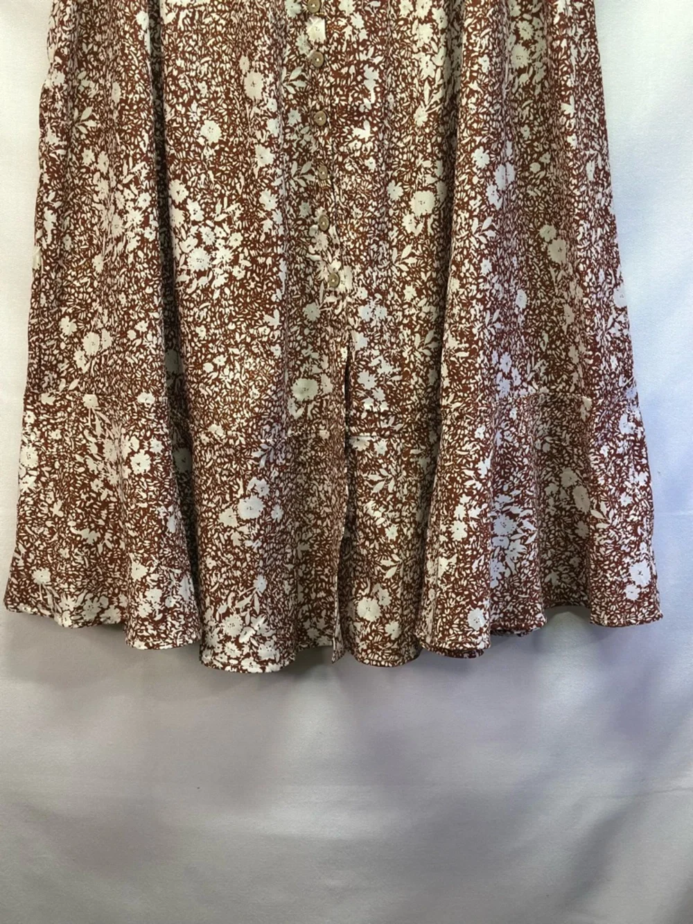 The Main Street Exchange Women’s Maxi Floral Skirt Brown Base White floral L NWT - Picture 8 of 15